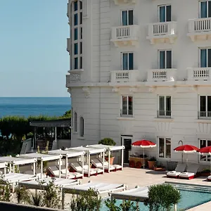 ***** Hotel Regina Experimental France