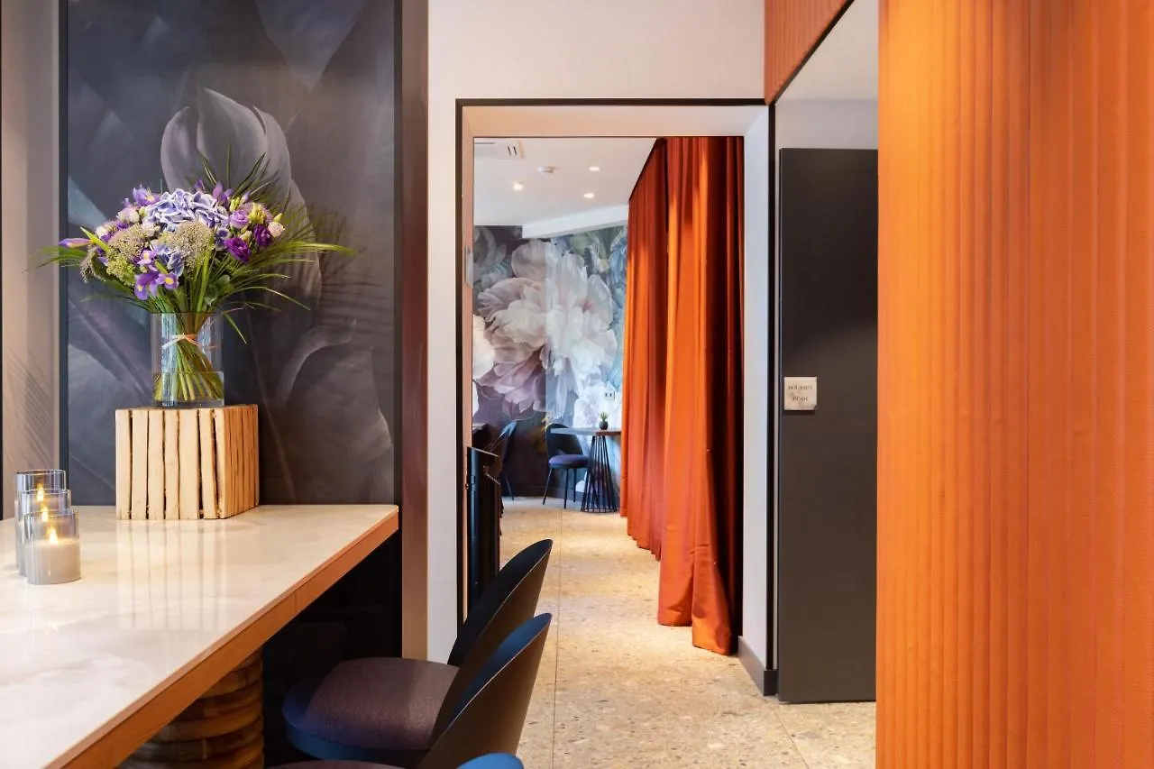 Hotel Prince Albert Gare De Lyon 3*, Paris France