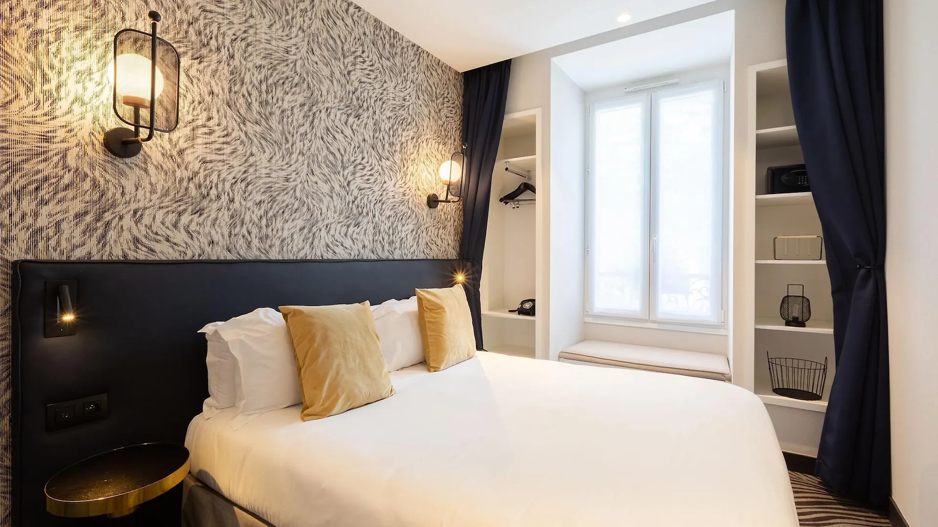 Hotel Prince Albert Gare De Lyon 3*, Paris France