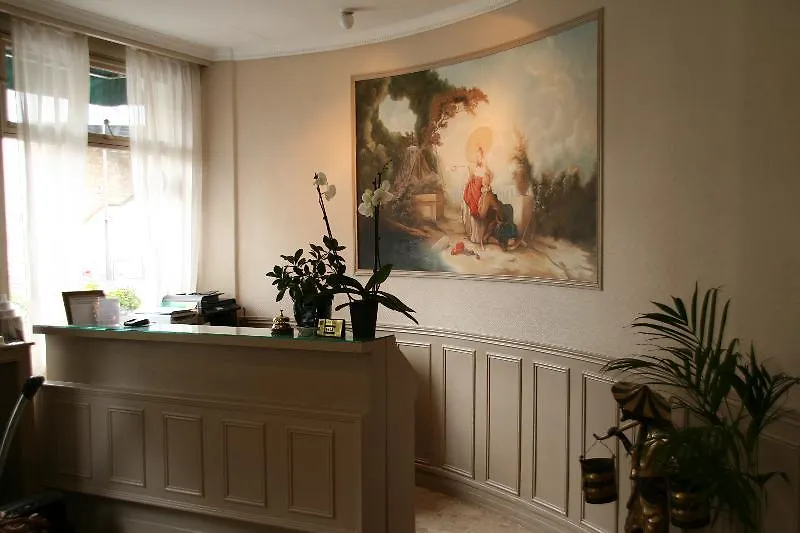 Hotel Prince Albert Gare De Lyon 3*, Paris